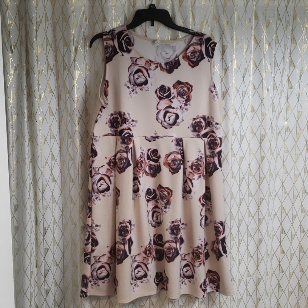 Maternity dress
